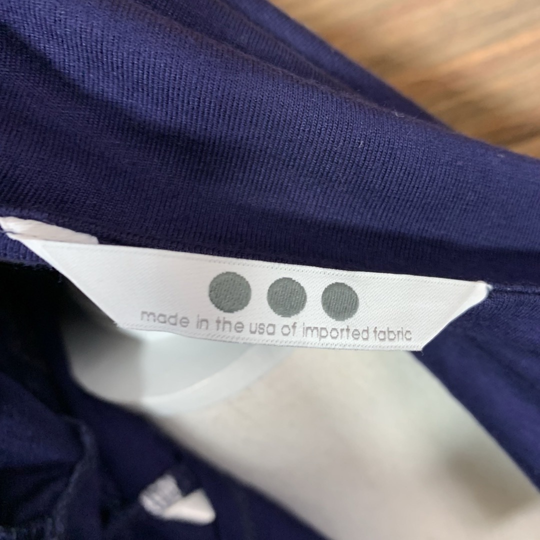ワンピース XSサイズ 紺色 ネイビー 膝丈 長袖 レーヨン 無地 レディースのワンピース(ひざ丈ワンピース)の商品写真