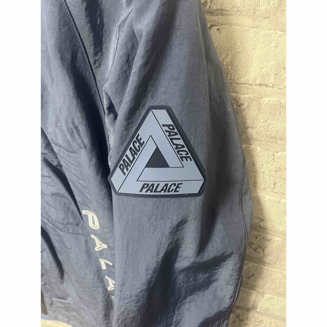 PALACE(パレス)の【美品】PALACE REMARKER JACKET BLUE XL メンズのジャケット/アウター(マウンテンパーカー)の商品写真