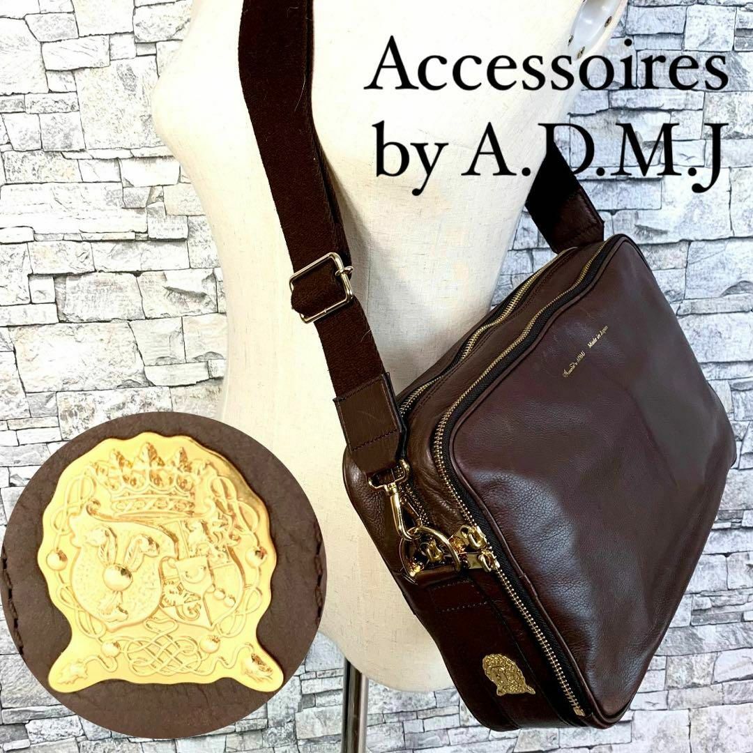 A.D.M.J.(エーディーエムジェイ)のAccessoires by A.D.M.J ショルダーバッグ カメラバック レディースのバッグ(ショルダーバッグ)の商品写真