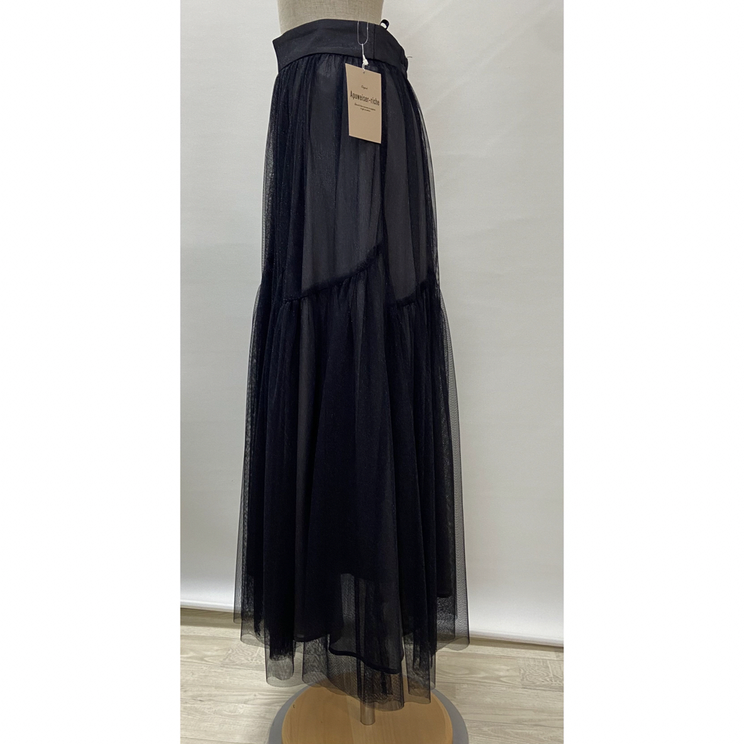 Apuweiser-riche(アプワイザーリッシェ)のアプワイザーリッシェ購入　ラメチュールスカート　黒　新品未使用タグ付き   レディースのスカート(ロングスカート)の商品写真
