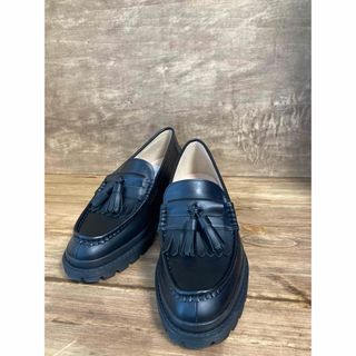 ランバンオンブルー(LANVIN en Bleu)の厚底タッセルローファー（LANVIN en Bleu）(ローファー/革靴)