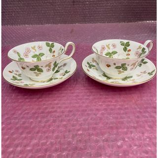 ウェッジウッド(WEDGWOOD)のWEDGWOOD ウエッジウッド　カップ＆ソーサー x2客　中古現状品　状態良好(食器)