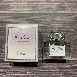 ディオール(Dior)の【新品】ミス ディオール　ミニチュア(サンプル/トライアルキット)