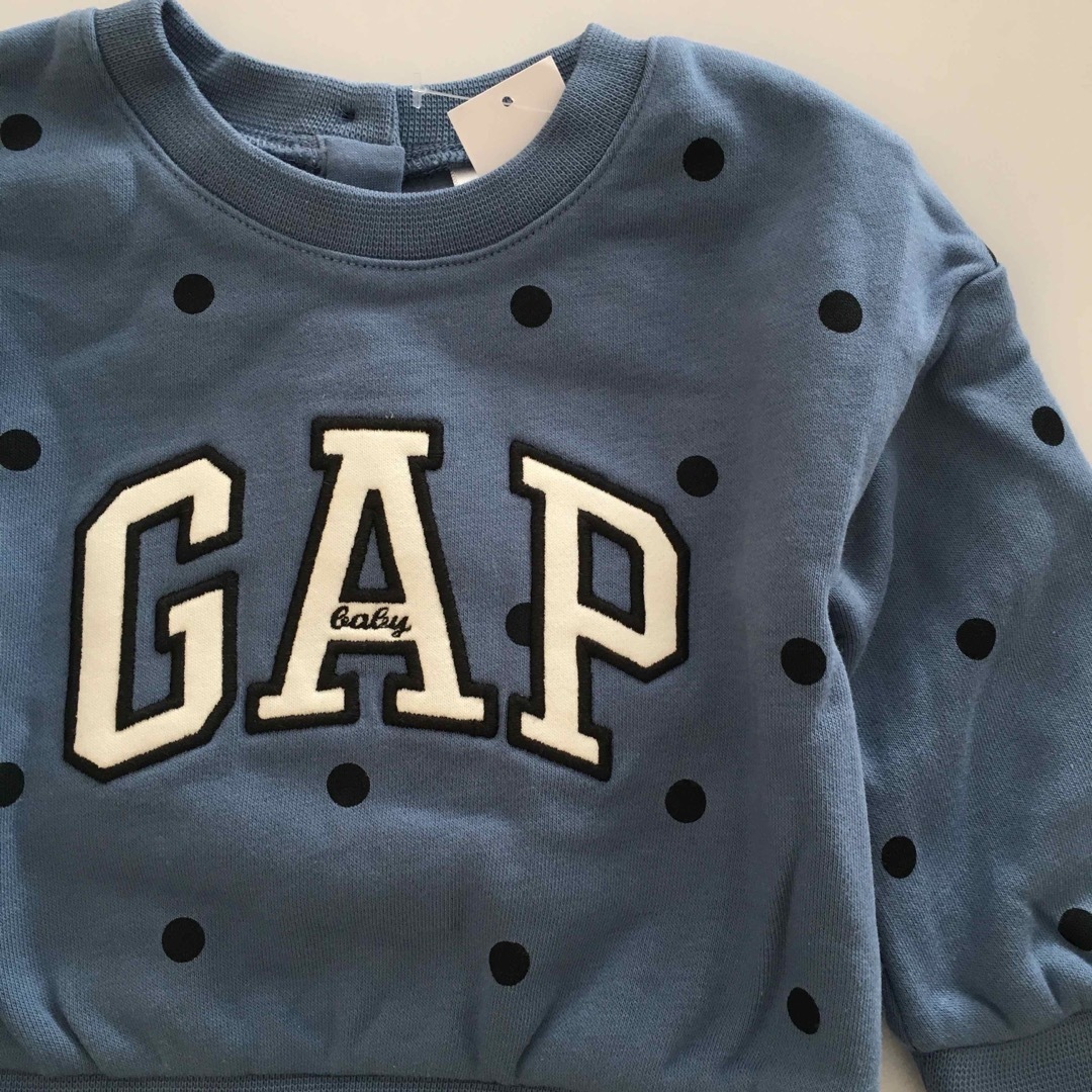 babyGAP(ベビーギャップ)の新品♡baby gap♡スウェット♡セットアップ♡ロゴ♡ドット/ユニクロ/ザラ/ キッズ/ベビー/マタニティのベビー服(~85cm)(トレーナー)の商品写真