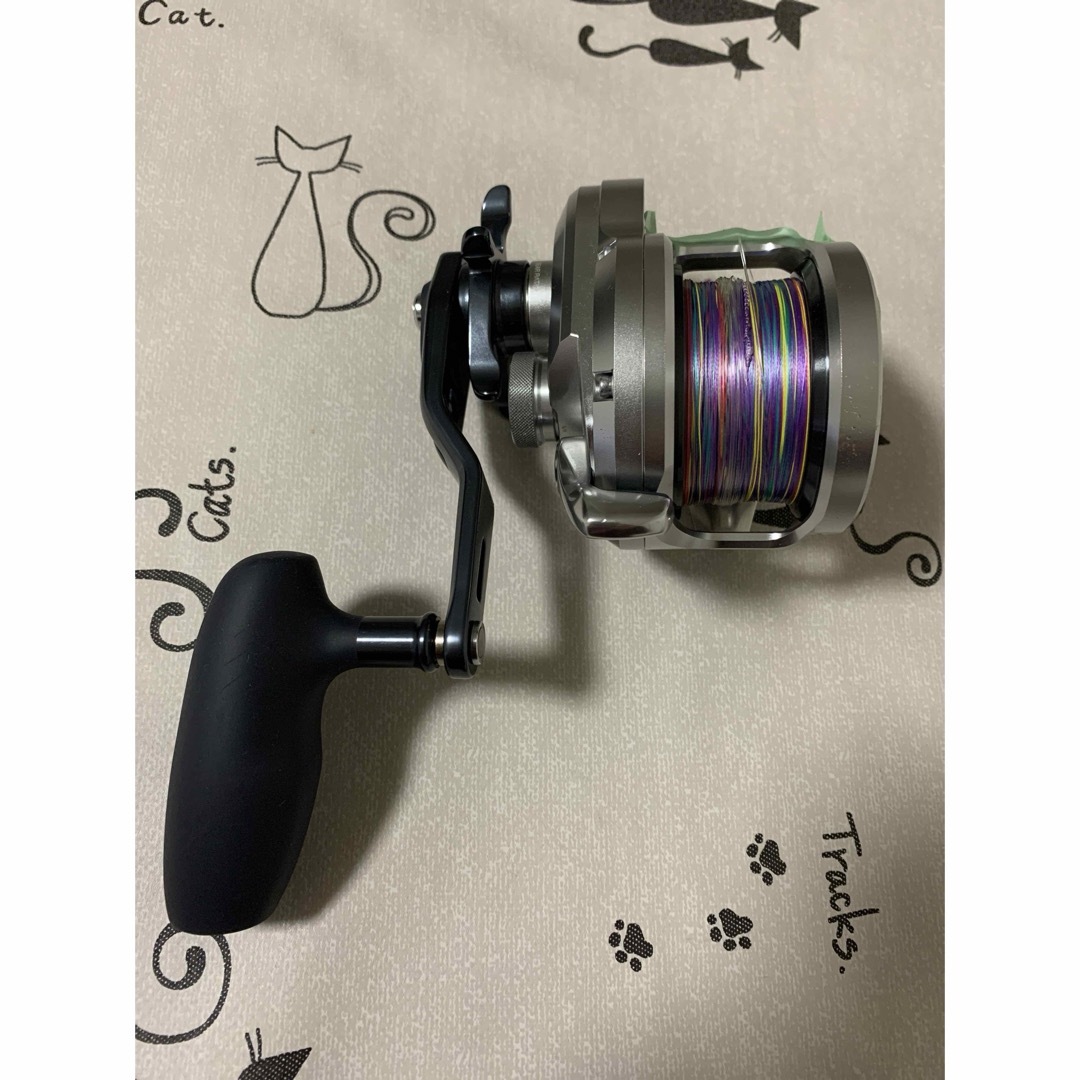 SHIMANO(シマノ)のシマノ　オシアジガー 2001NRXG スポーツ/アウトドアのフィッシング(リール)の商品写真