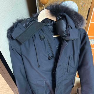 カナダグース(CANADA GOOSE)のカナダグース‼️ブラックレーベル美品‼️(ダウンジャケット)