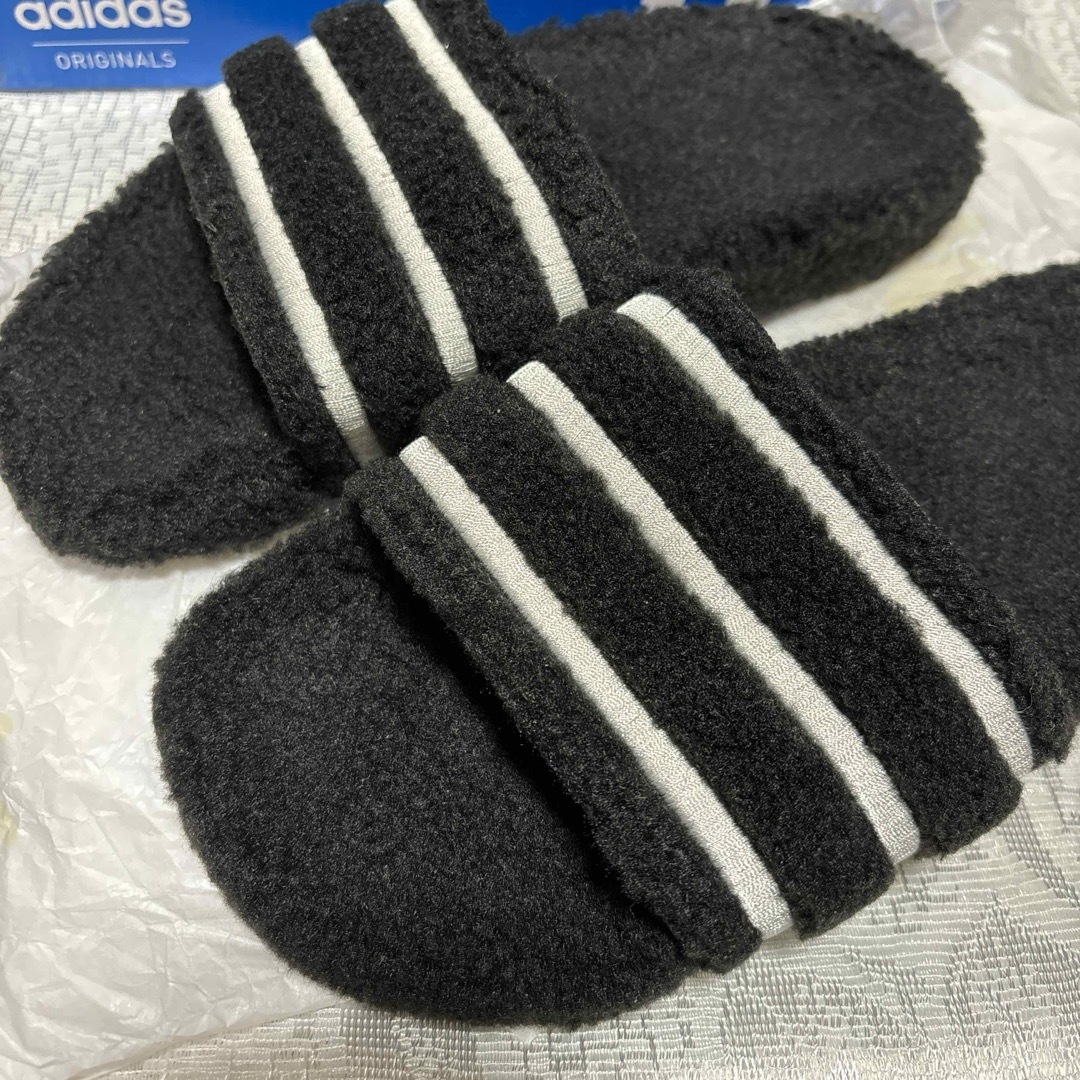 adidas(アディダス)のアディダス  サンダル　新品 レディースの靴/シューズ(サンダル)の商品写真