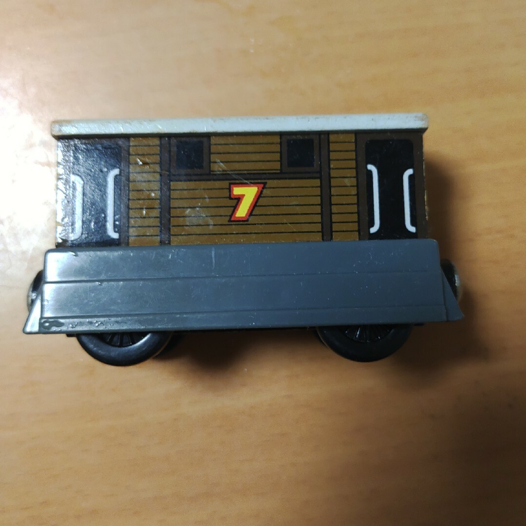 THOMAS(トーマス)の木製トーマスシリーズ　トビー キッズ/ベビー/マタニティのおもちゃ(電車のおもちゃ/車)の商品写真