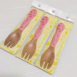 新品 木製フォーク　もぐもぐウサギ　ピンク3本セット(カトラリー/箸)