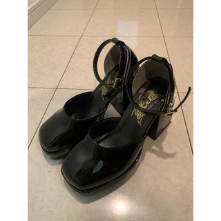 ジェフリーキャンベル(JEFFREY CAMPBELL)のチャンキーヒール　パンプス(ハイヒール/パンプス)