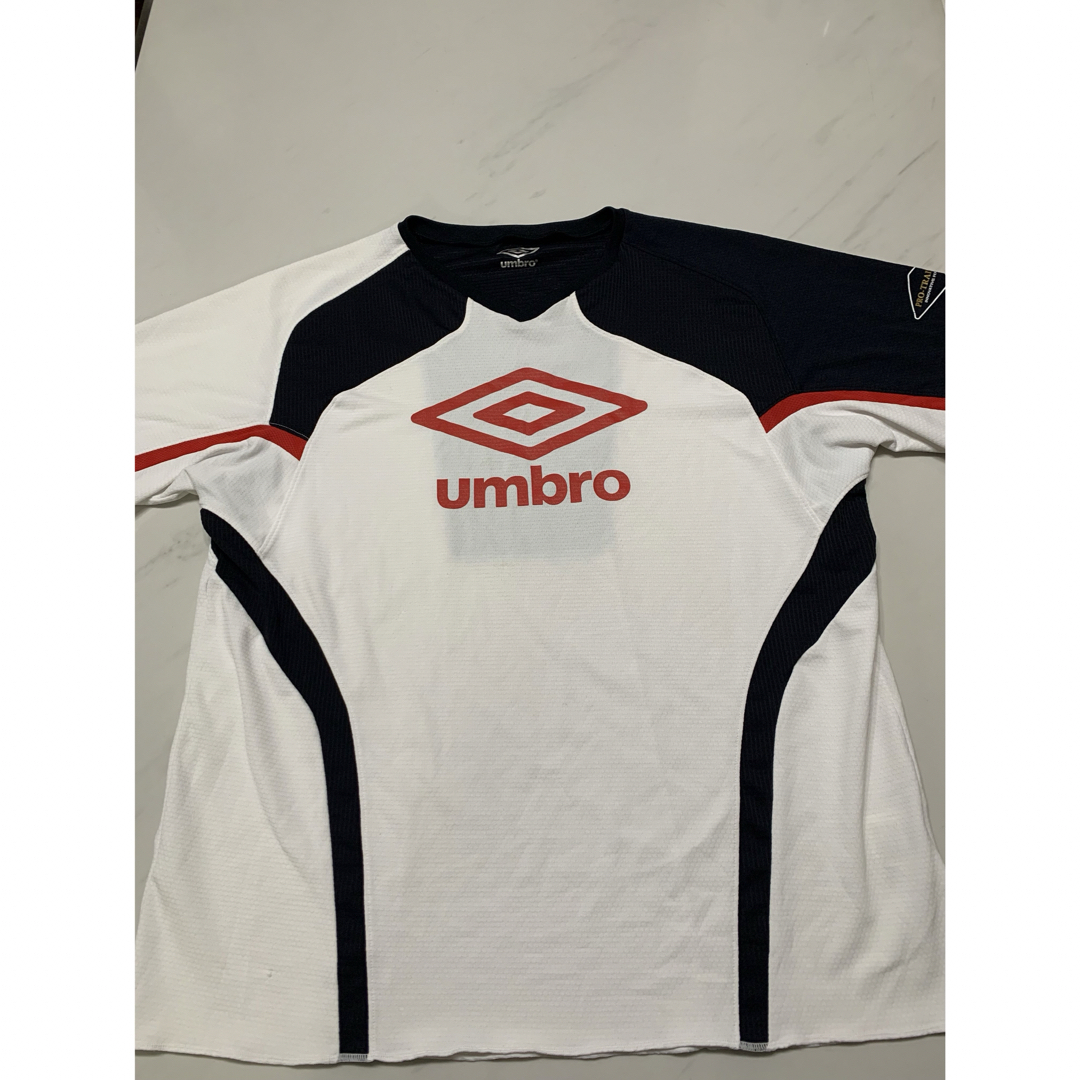 UMBRO(アンブロ)のスポーツウエアー メンズのトップス(シャツ)の商品写真