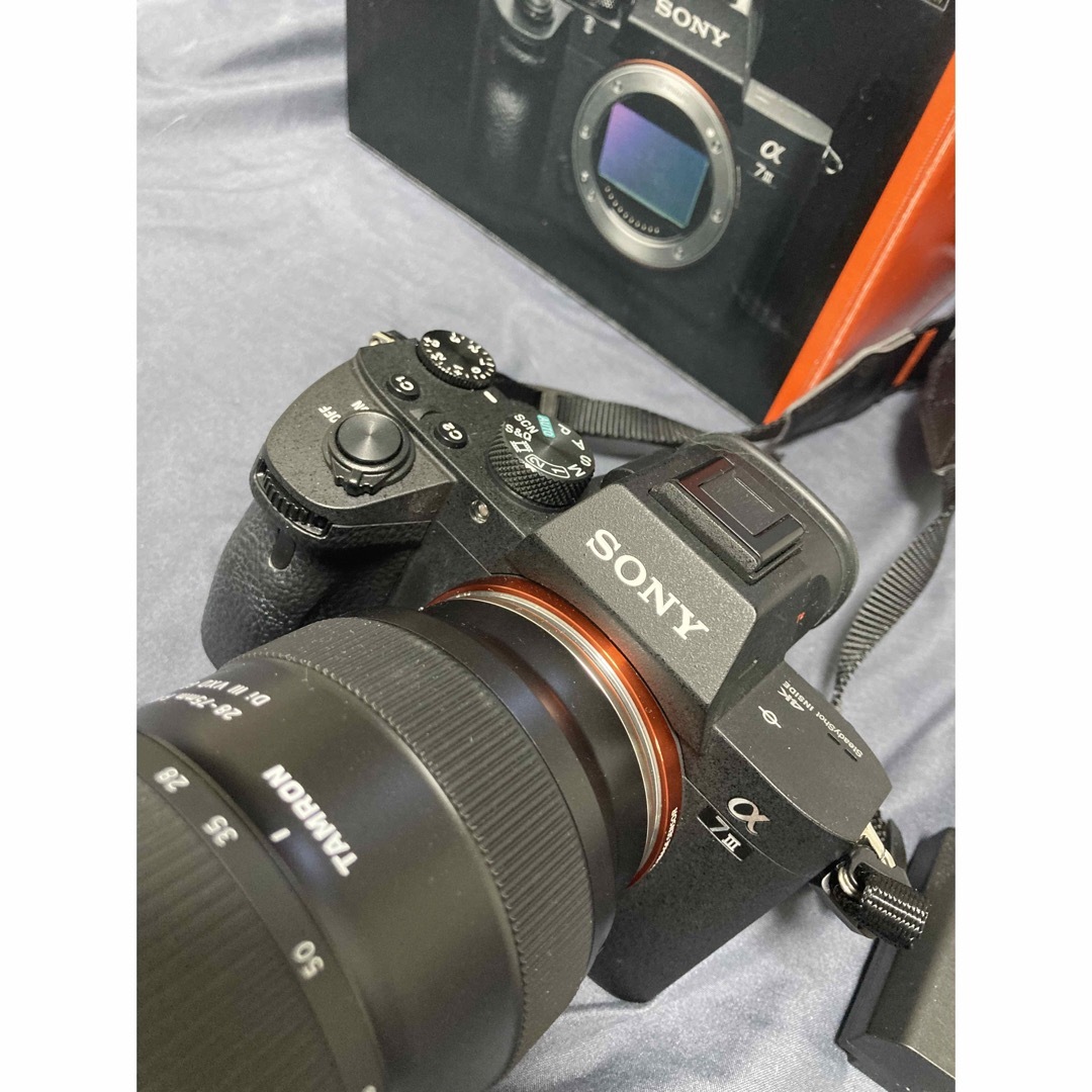 SONY(ソニー)のSony a7iii 本体　タムロン28-75 DI iii VXD G2 スマホ/家電/カメラのカメラ(ミラーレス一眼)の商品写真