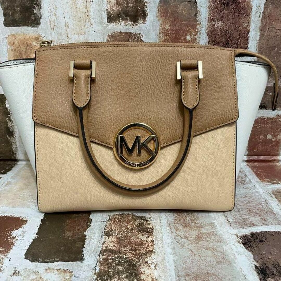 MICHAEL KORS⭐︎ハンドバック