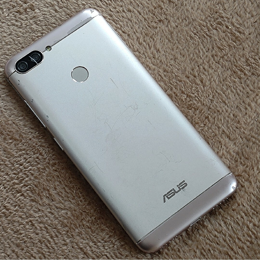 ASUS(エイスース)の◆ZB570TL◆㉖◆ZenFone Max Plus M1 ZB570TL スマホ/家電/カメラのスマートフォン/携帯電話(スマートフォン本体)の商品写真