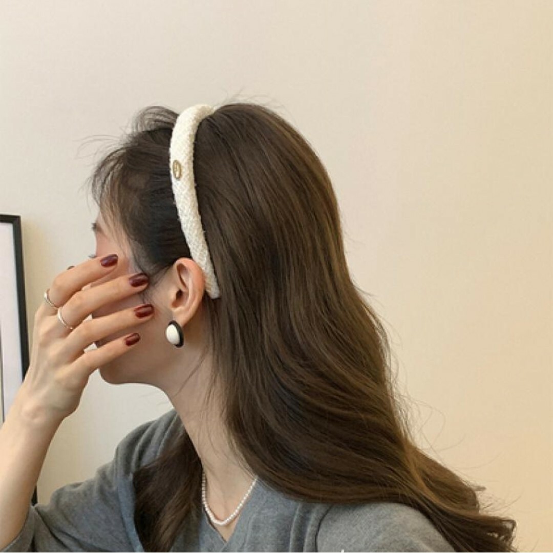 カチューシャ ツイード グリーン 緑 韓国 上品 ゴールド かわいい おしゃれ レディースのヘアアクセサリー(カチューシャ)の商品写真