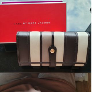 マークジェイコブス MARC JACOBS ラウンドファスナー長財布 レザー