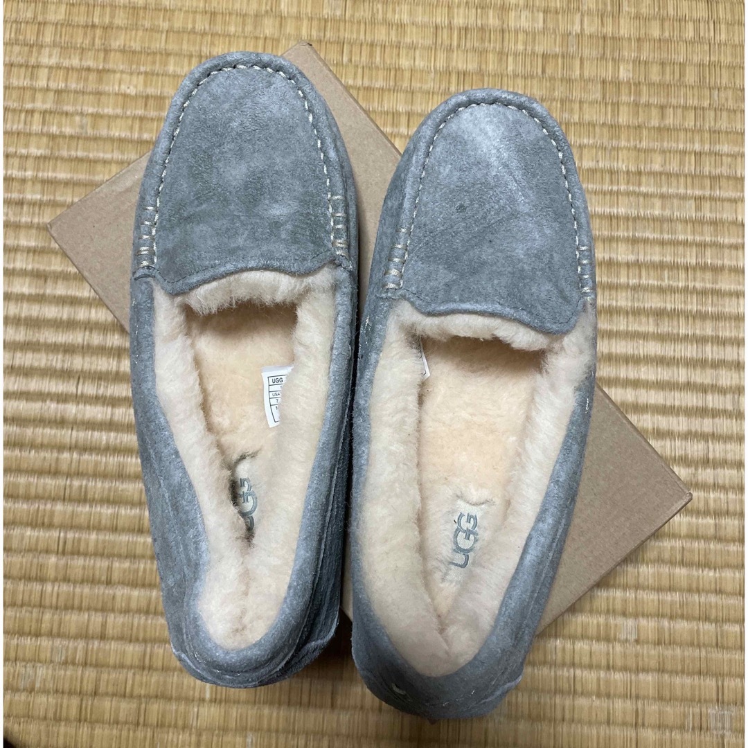 UGG(アグ)のugg  アグ　アンスレー レディースの靴/シューズ(スリッポン/モカシン)の商品写真