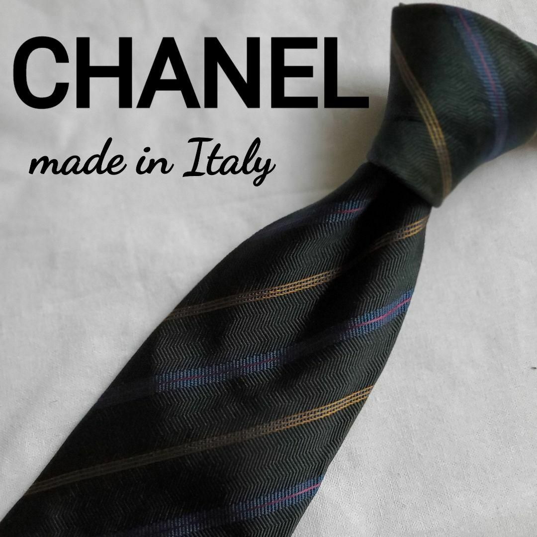 CHANEL(シャネル)のハイブランド　CHANEL　シャネル　ブラック　ストライプ　お洒落なネクタイ メンズのファッション小物(ネクタイ)の商品写真