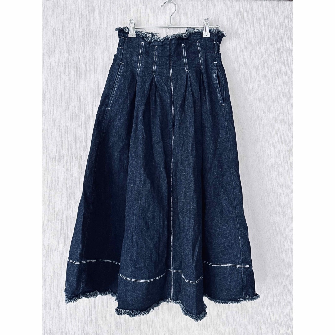 AZZURE(アズール)の【値下げ】デニムスカート　 レディースのスカート(ロングスカート)の商品写真