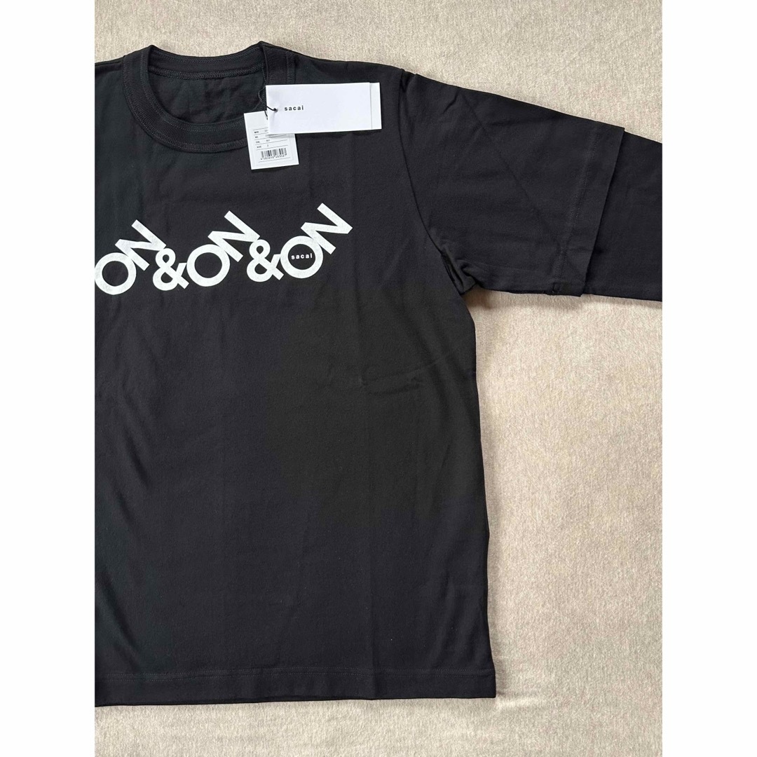 sacai(サカイ)の黒2新品 sacai ON & ON ロング Tシャツ ブラック サカイ メンズ メンズのトップス(スウェット)の商品写真