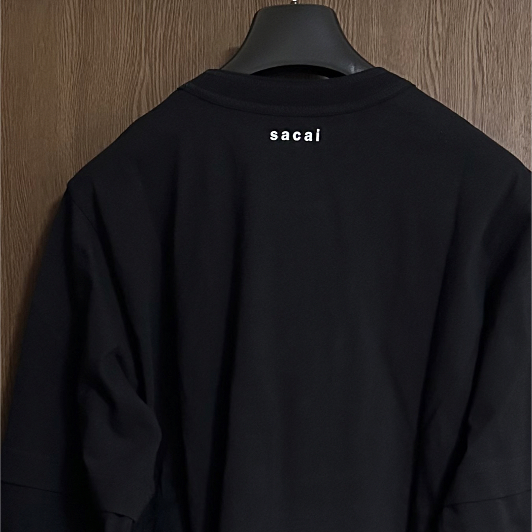 sacai(サカイ)の黒2新品 sacai ON & ON ロング Tシャツ ブラック サカイ メンズ メンズのトップス(スウェット)の商品写真