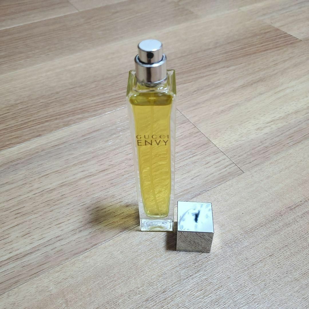 Gucci(グッチ)の美品　GUCCI　香水　グッチ ENVY エンヴィ オードトワレ 50ml コスメ/美容の香水(香水(女性用))の商品写真