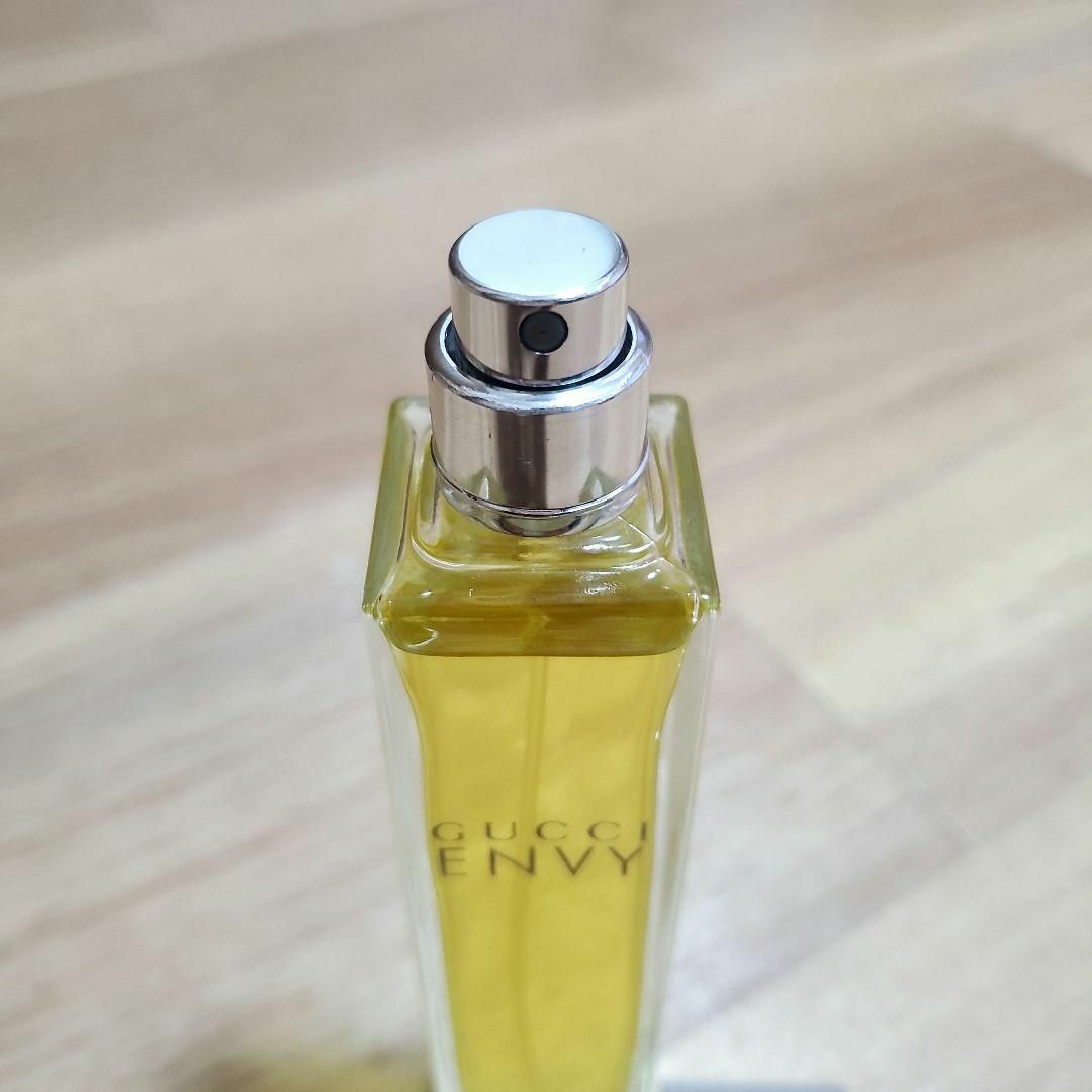 Gucci(グッチ)の美品　GUCCI　香水　グッチ ENVY エンヴィ オードトワレ 50ml コスメ/美容の香水(香水(女性用))の商品写真