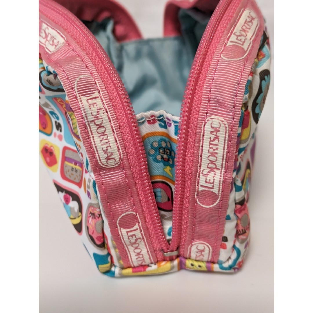 LeSportsac(レスポートサック)のレスポートサックマルチ柄化粧メイクポーチ小物入れ レディースのファッション小物(ポーチ)の商品写真