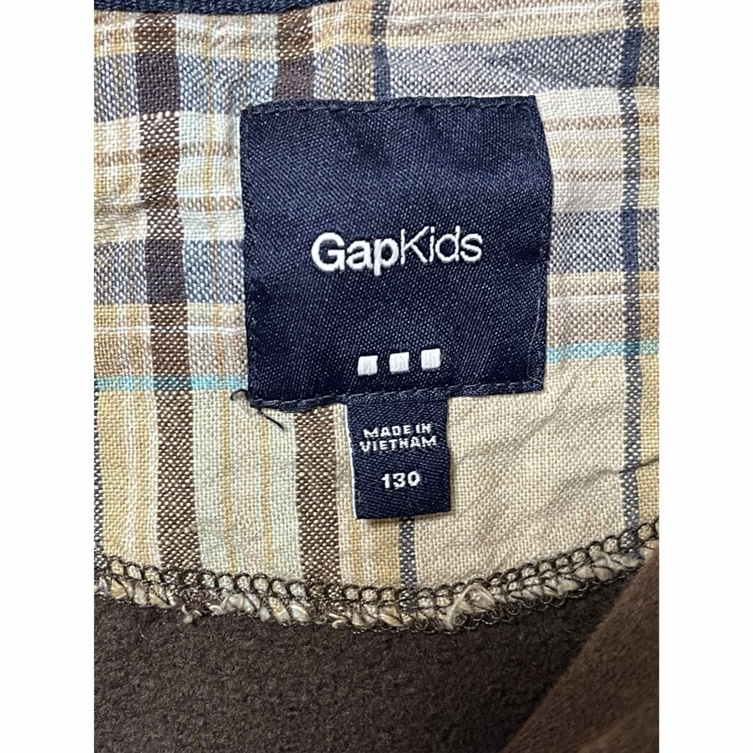 GAP(ギャップ)のGAP パーカー　茶　130 cm 男の子　裏起毛 キッズ/ベビー/マタニティのキッズ服男の子用(90cm~)(ジャケット/上着)の商品写真