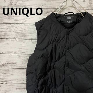 ユニクロ(UNIQLO)のUNIQLO ウェーブキルトウルトラライトダウンベスト 2way 黒 保存袋あり(ダウンベスト)