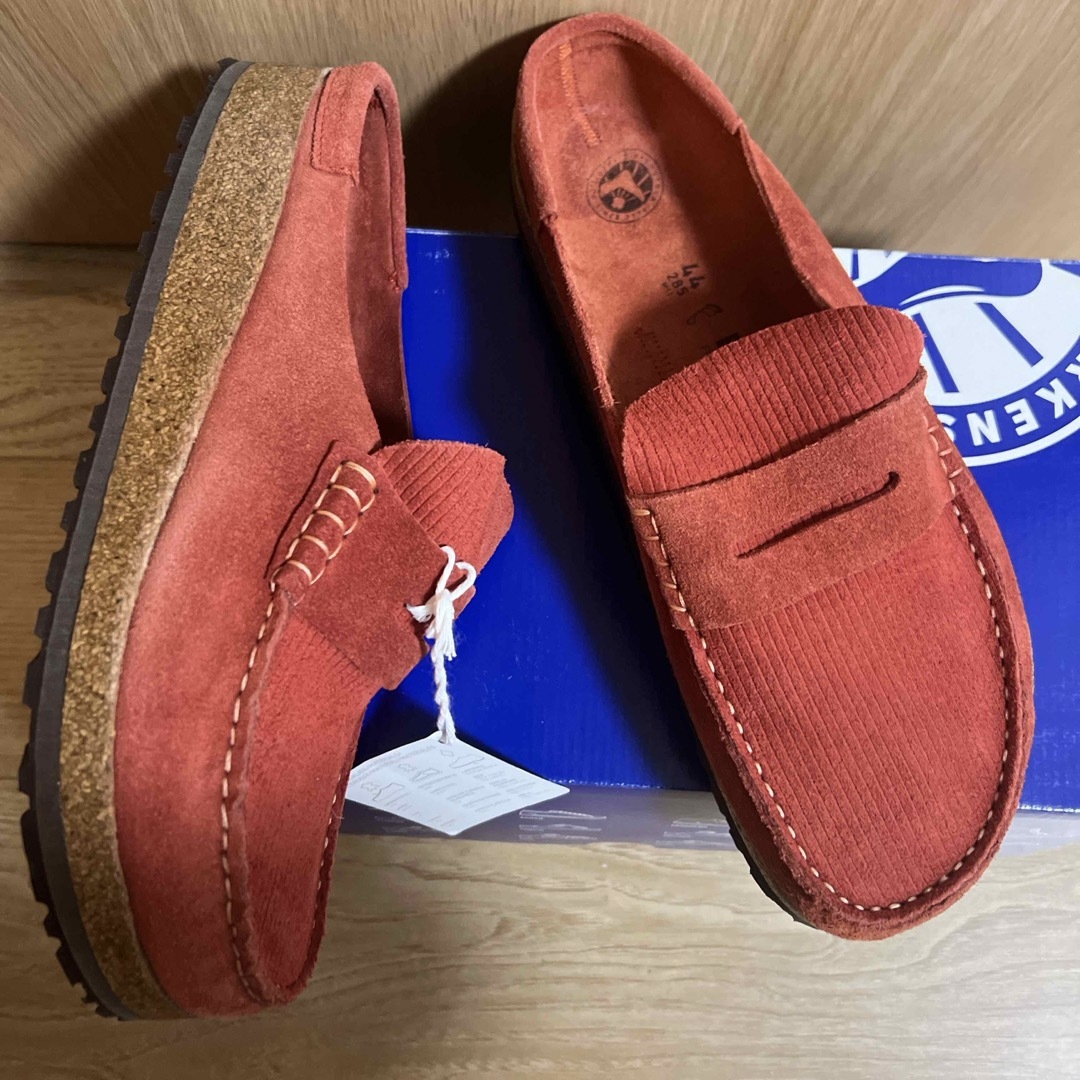 BIRKENSTOCK - 新品 BIRKENSTOCK Naples サンダル 44 28.5cm BIRKENSTOCK - 新品 BIRKENSTOCK Naples サンダル 44 28.5cm