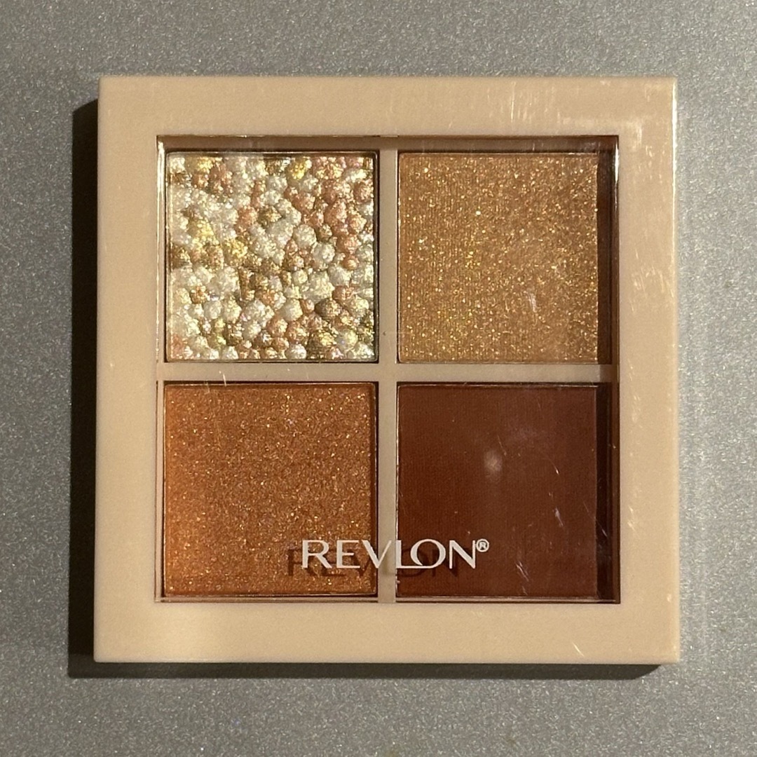 REVLON(レブロン)のREVLON　ダズルアイシャドウクアッド　002 コスメ/美容のベースメイク/化粧品(アイシャドウ)の商品写真