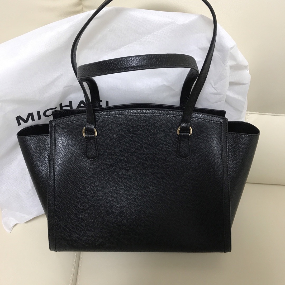 Michael Kors(マイケルコース)の新品未使用　マイケルコース　トートバッグ レディースのバッグ(トートバッグ)の商品写真