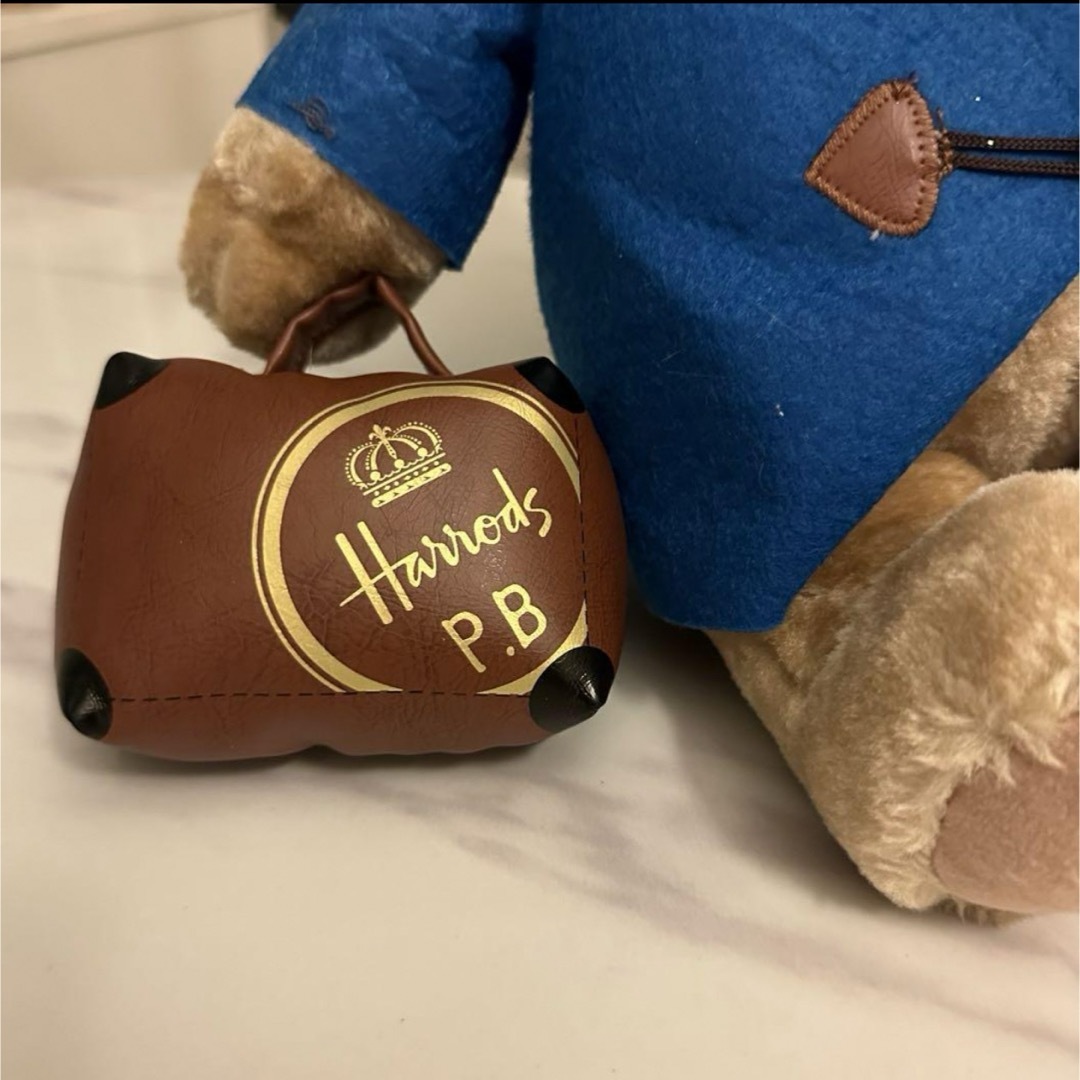 Harrods(ハロッズ)の【Harrods】Paddington Bear 値下げしました エンタメ/ホビーのおもちゃ/ぬいぐるみ(ぬいぐるみ)の商品写真