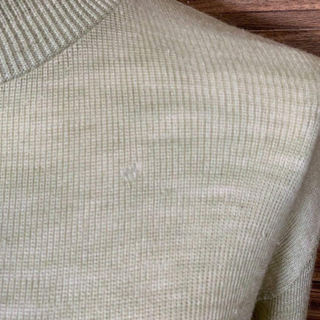 訳あり ニット セーター 緑系 グリーン 長袖 無地 ハイネック レディースのトップス(ニット/セーター)の商品写真
