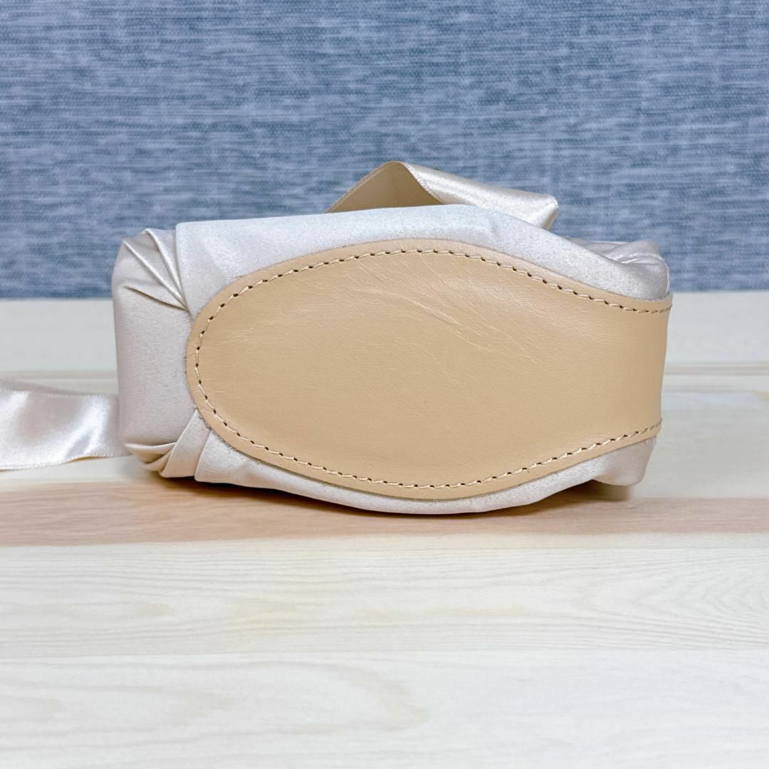 MM6(エムエムシックス)のメゾンマルジェラ MM6 ショルダーミニバッグ ショルダーポーチ バレエシューズ レディースのバッグ(ショルダーバッグ)の商品写真