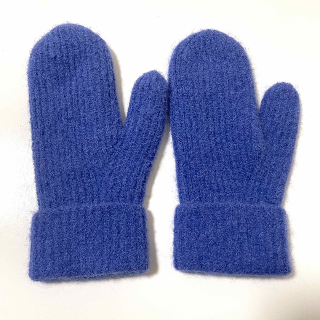 COS(コス)のARKET 手袋　ミトン　グローブ　ブルー レディースのファッション小物(手袋)の商品写真