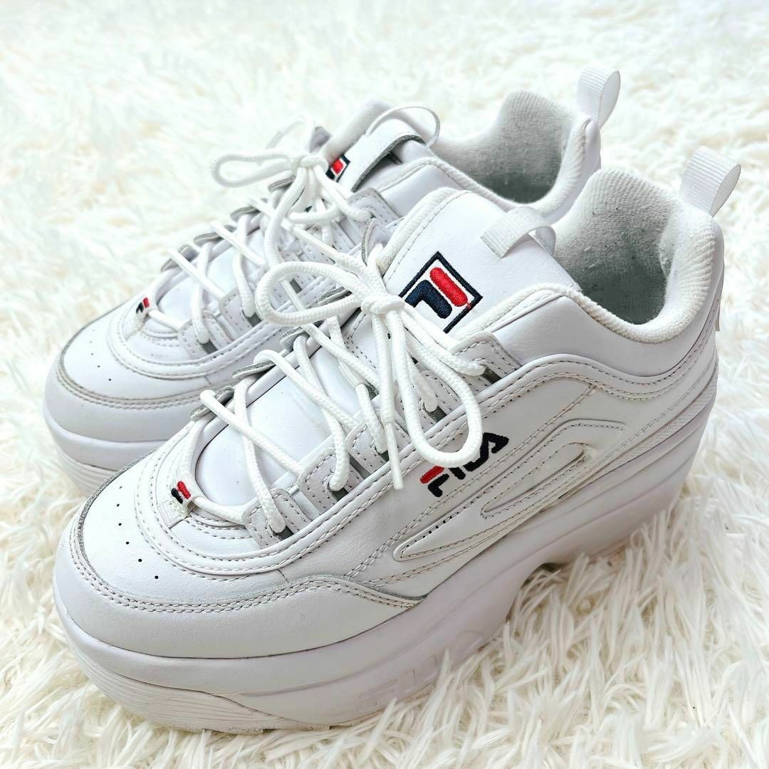 美品 FILA フィラ ディスラプター2 ウェッジ 厚底 スニーカー 25 白 | フリマアプリ ラクマ