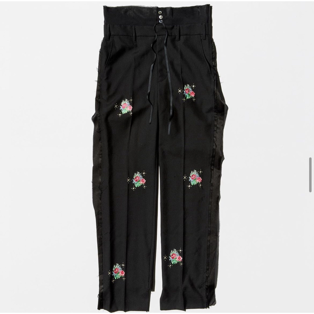 <Midorikawa> Rose Embroidered Slacks メンズのパンツ(スラックス)の商品写真