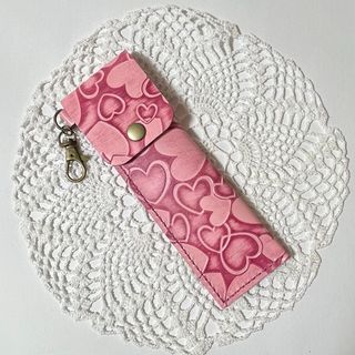 本革 ペンケース  ハート型押し♡くすみピンク レザークラフト ハンドメイド(その他)