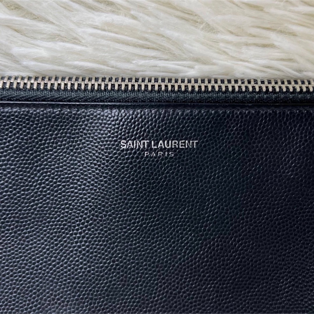 Saint Laurent(サンローラン)の人気♡A4可♡キャビアスキン♡サンローラン  レザー クラッチバッグ メンズのバッグ(セカンドバッグ/クラッチバッグ)の商品写真
