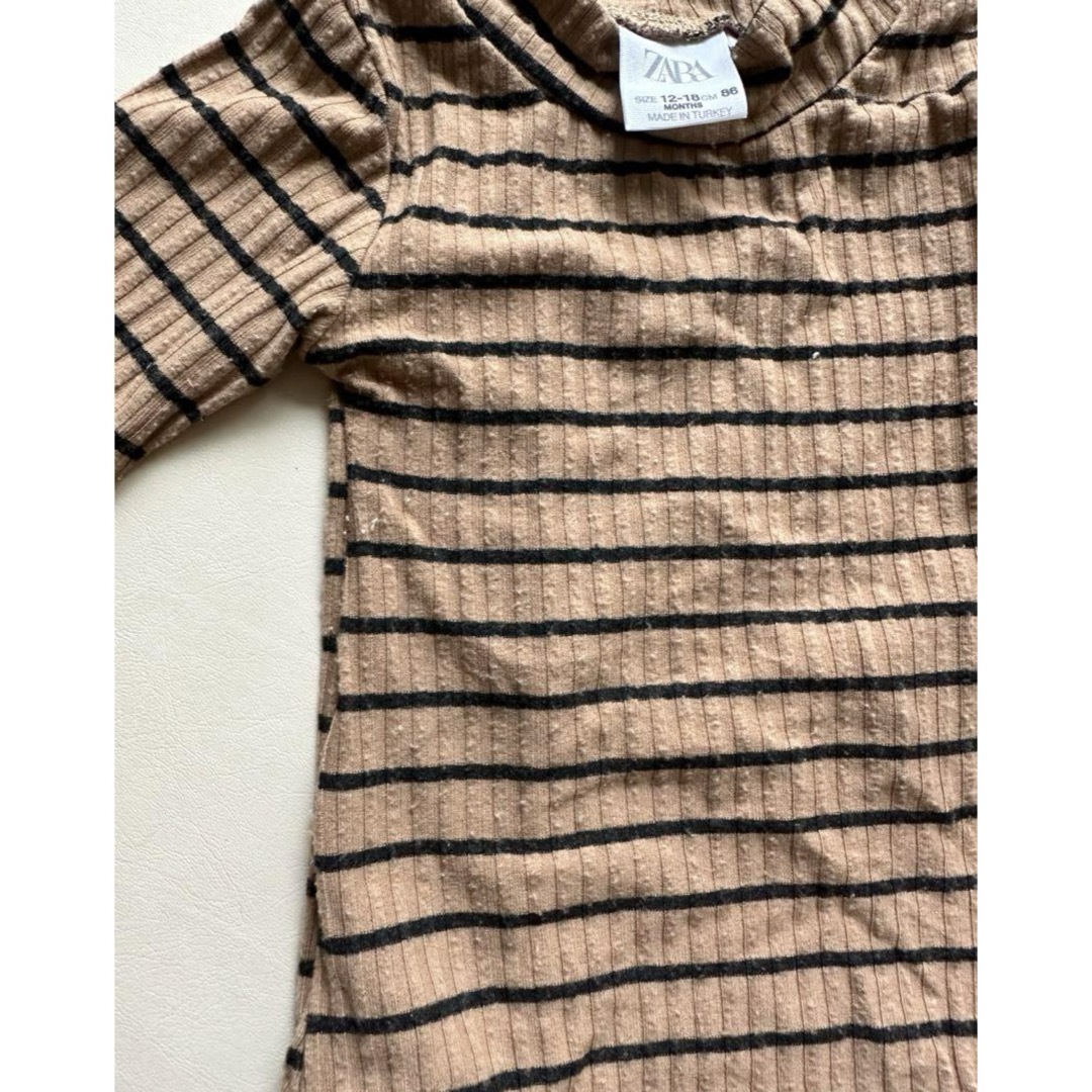 ZARA KIDS(ザラキッズ)のZARA baby 長袖ロンパース　12-18m キッズ/ベビー/マタニティのベビー服(~85cm)(ロンパース)の商品写真