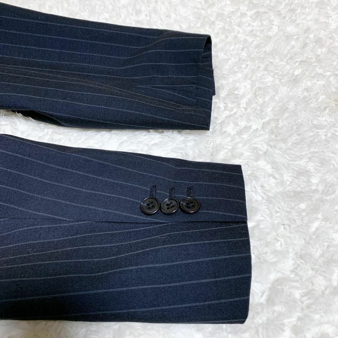 THE SUIT COMPANY(スーツカンパニー)の美品　スーツカンパニー　セットアップ　ネイビー　ストライプ　紺　パンツ メンズのスーツ(セットアップ)の商品写真