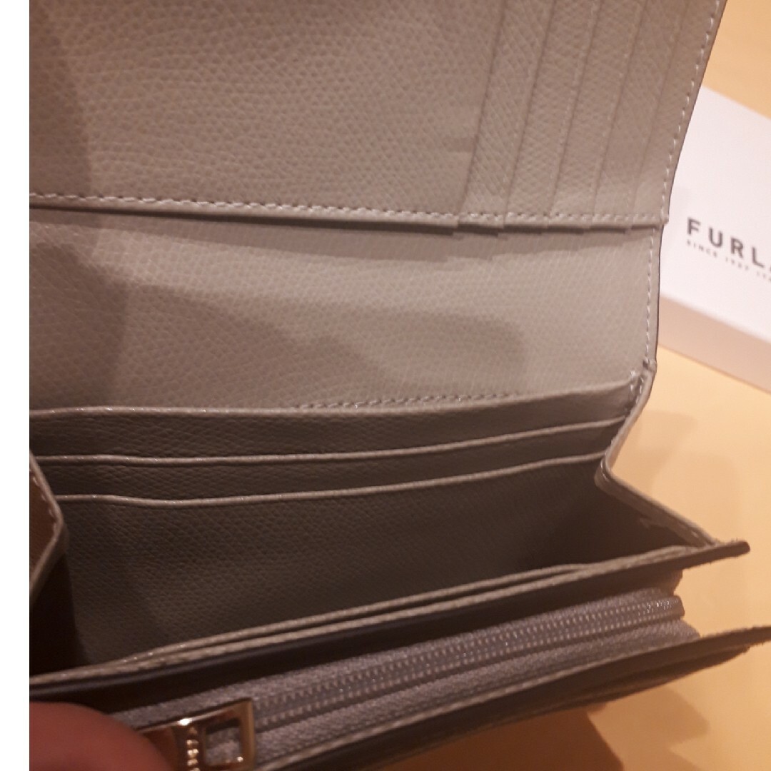 Furla(フルラ)のS♡様専用　　FURLA　二つ折り財布 レディースのファッション小物(財布)の商品写真