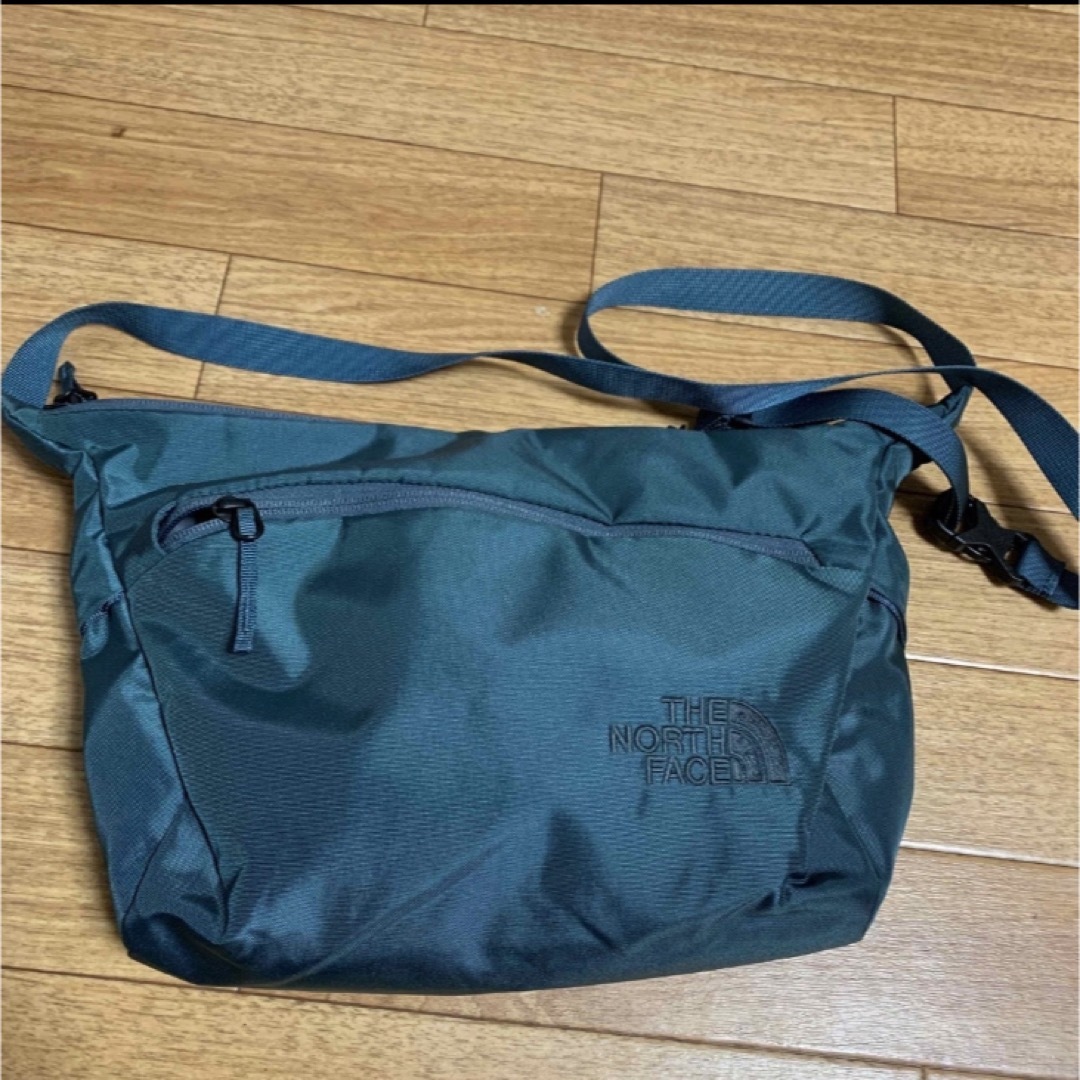 THE NORTH FACE(ザノースフェイス)の『美品』THE NORTH FACE カペラ 5 Capella 5 sz レディースのバッグ(ショルダーバッグ)の商品写真