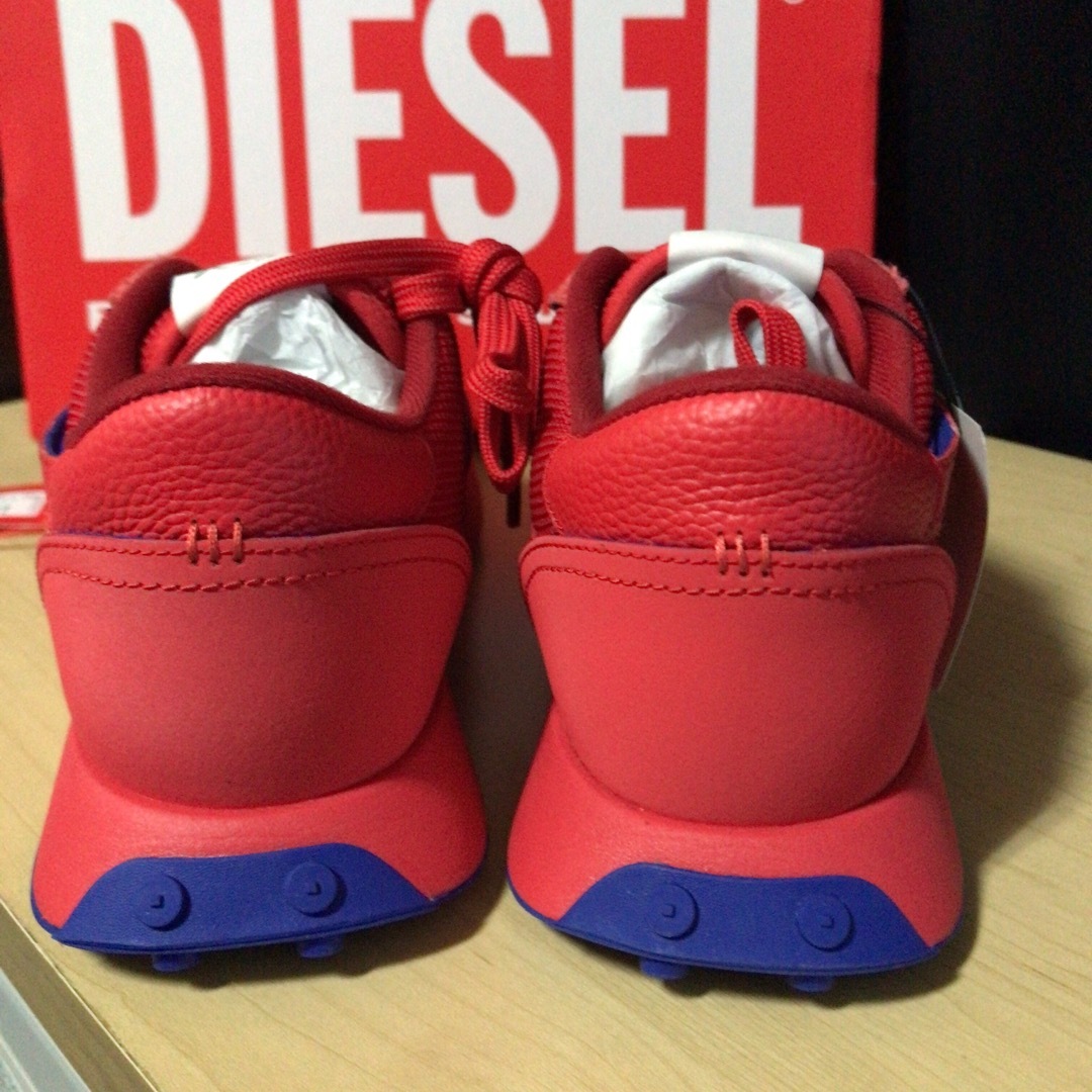 【未使用】DIESEL☆ディーゼル　スウェード スニーカー S-RACER  メンズの靴/シューズ(スニーカー)の商品写真