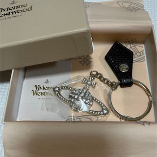 ヴィヴィアンウエストウッド(Vivienne Westwood)の【新品】Vivienne Westwood オーブキーホルダー(キーホルダー)