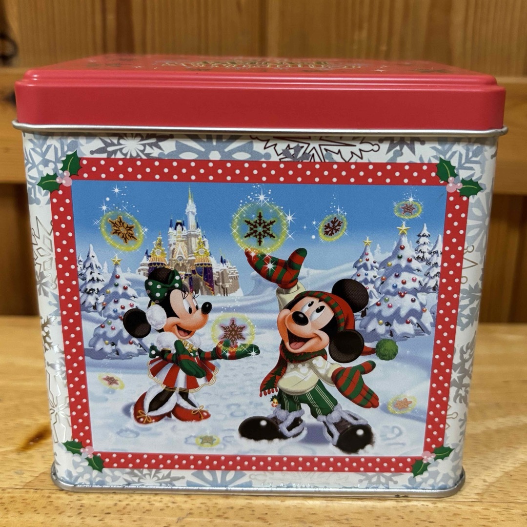 Disney(ディズニー)のディズニーランド　25周年　クリスマス　チョコレート缶 その他のその他(その他)の商品写真