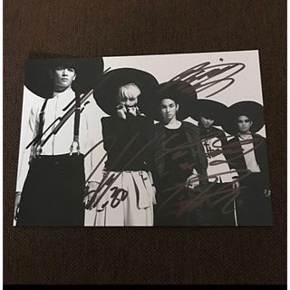 シャイニー(SHINee)のSHINee 直筆サイン入りポストカード(アイドルグッズ)