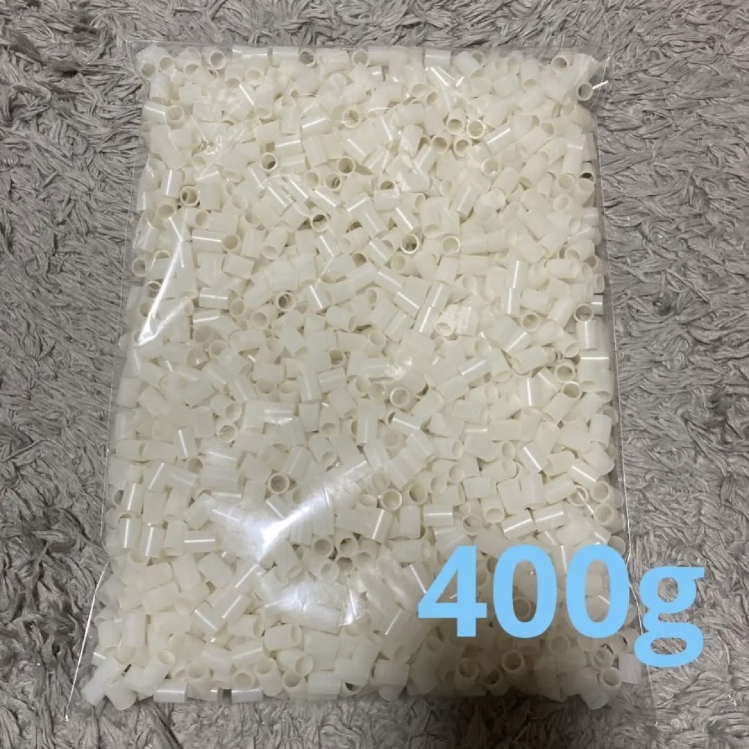 【オフホワイト 400g】枕 補充用 パイプ インテリア/住まい/日用品の寝具(枕)の商品写真